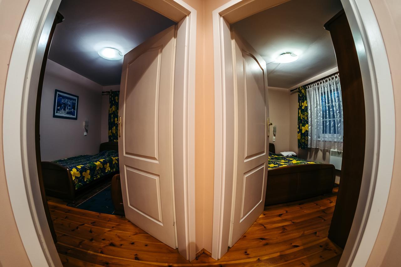 Osrodek Szkoleniowo-Wypoczynkowy "Stodoly" Hotel Рибник Екстериор снимка